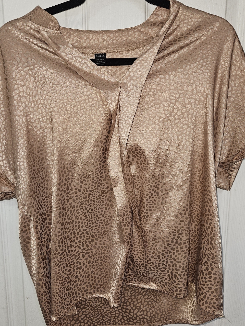 SHEIN Shimmery Taupe Animal-Print Short-Sleeve Top Sz L